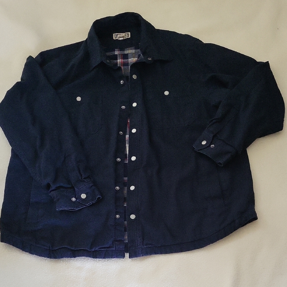 Duluth Trading Co Navy Cotton Shacket. XXL snap-up, Flannel Lined. Lightly Worn.